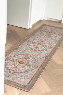 Vloerkleed Loper Majorelle By Pip Pastel Roze